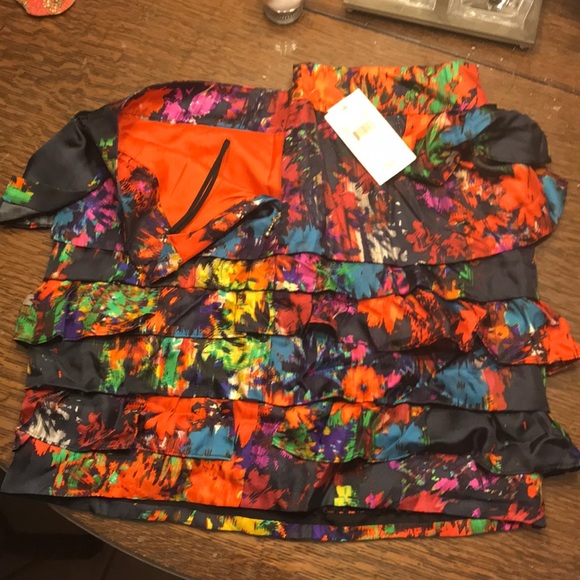 NWT Leifsdottir Multi-colored patterned skirt - Picture 3 of 4